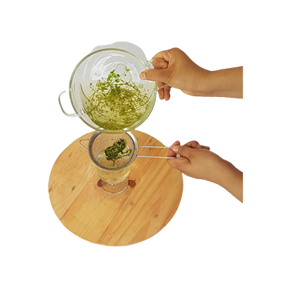 Traditional recipe Reducing inflammation and pain from Daun Chickweed